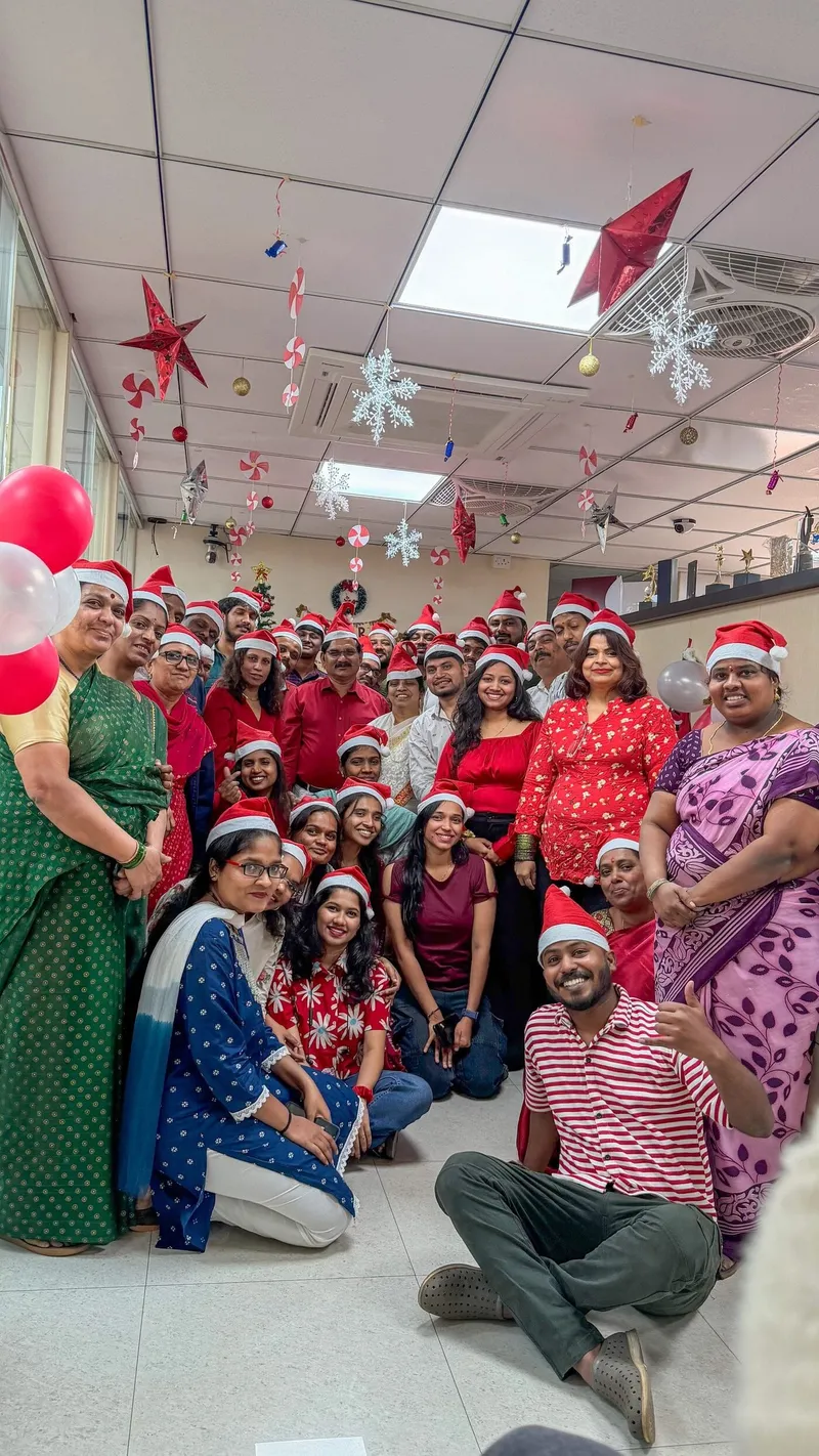 GSAS holiday celebration
